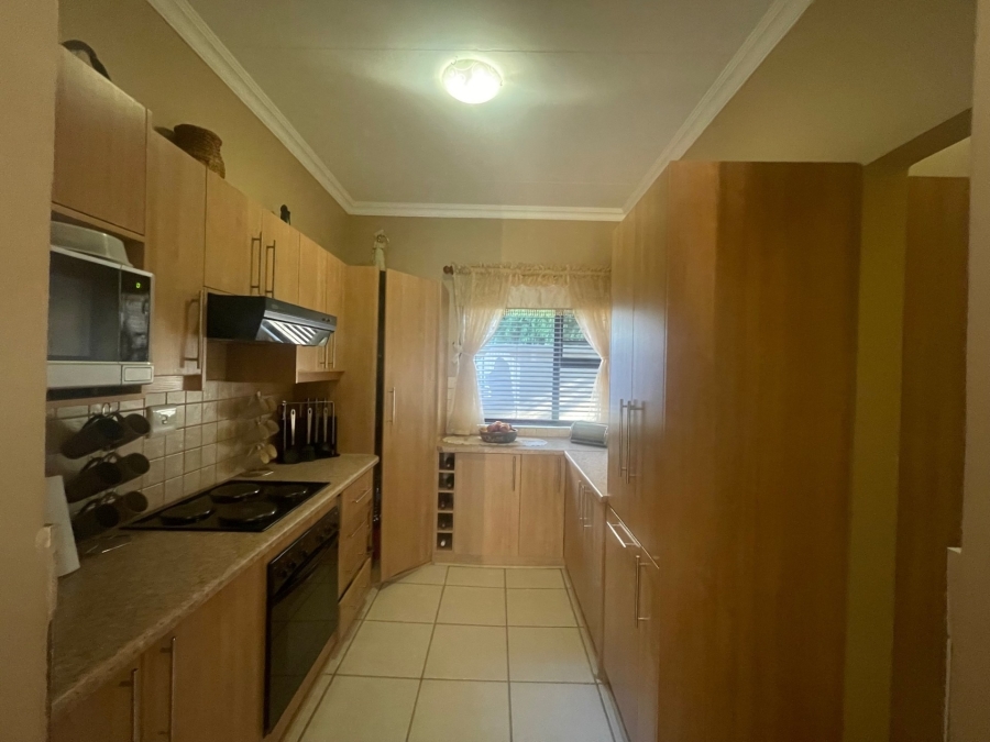 To Let 3 Bedroom Property for Rent in Woodland Hills Free State